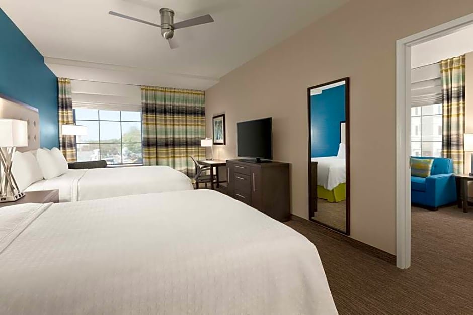 Четырёхместный люкс c 1 комнатой Homewood Suites By Hilton Charlotte Southpark