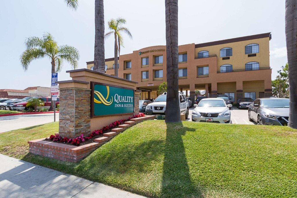 Camera familiare Standard Quality Inn & Suites Huntington Beach