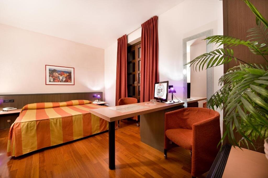 Standard Doppel Zimmer mit Balkon Hotel Campelli