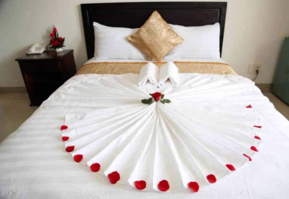 Трёхместный номер Standard Queen Hotel Nha Trang - by Bay Luxury