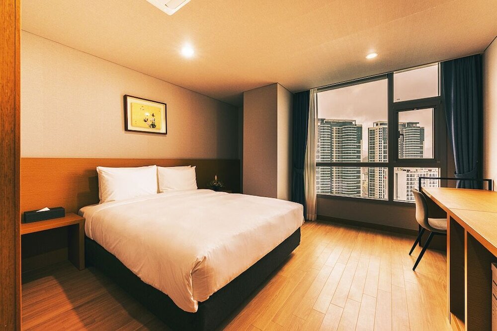 Superior room Kwangsu Hotel