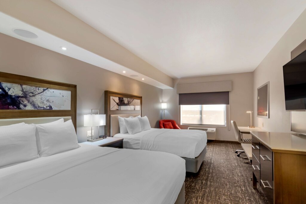 Habitación cuádruple Estándar Best Western Premier Liberty Inn & Suites