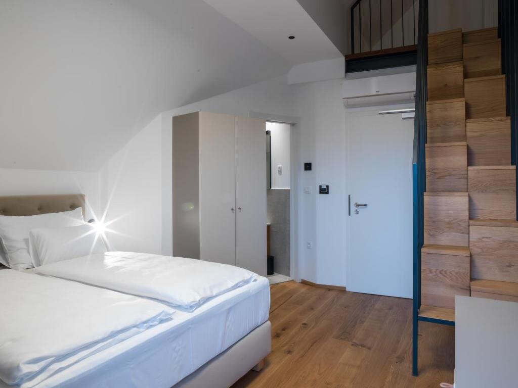 Standard Double room with balcony Hotel Belmur