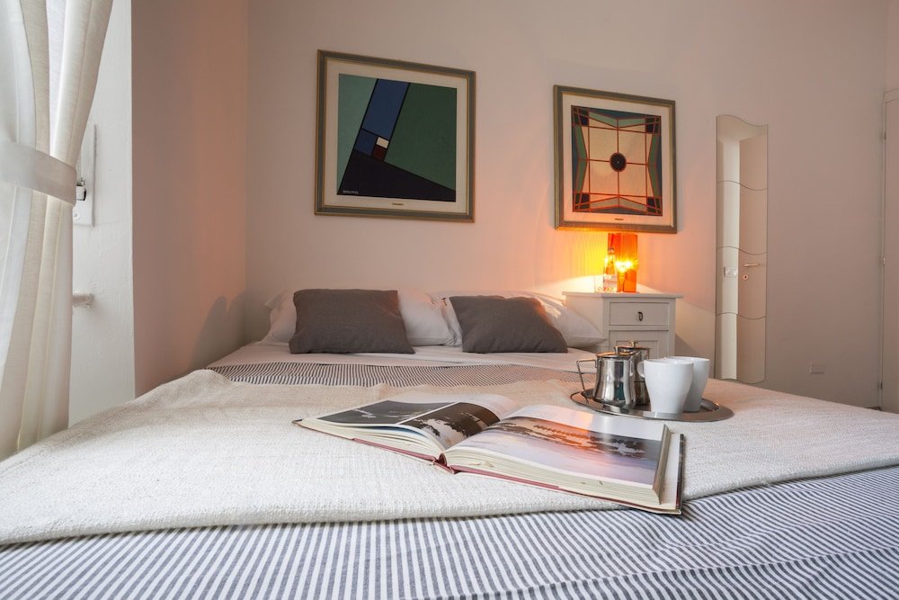 2 Bedrooms Attic Apartment Altido Via Mazzini