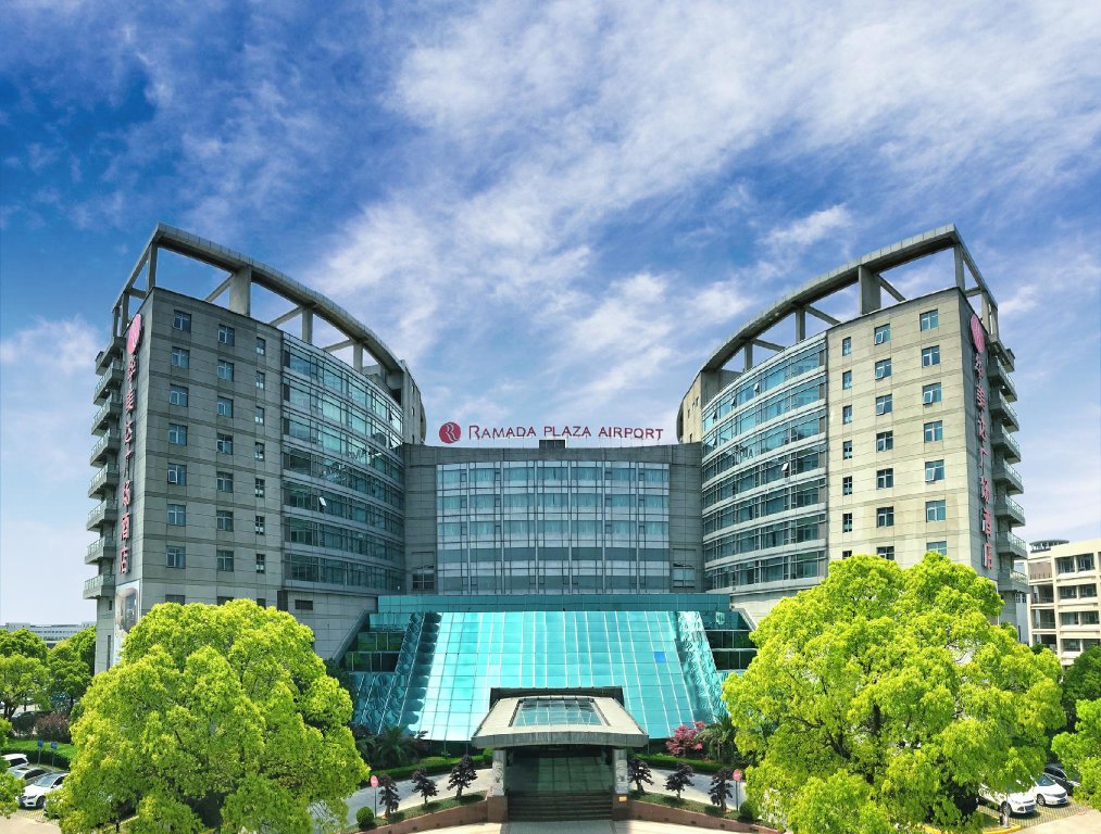 Двухместный номер Ramada Plaza Shanghai Pudong Airport - A journey starts at the PVG Airport
