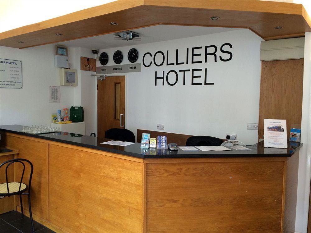 Одноместный номер Standard Colliers Hotel