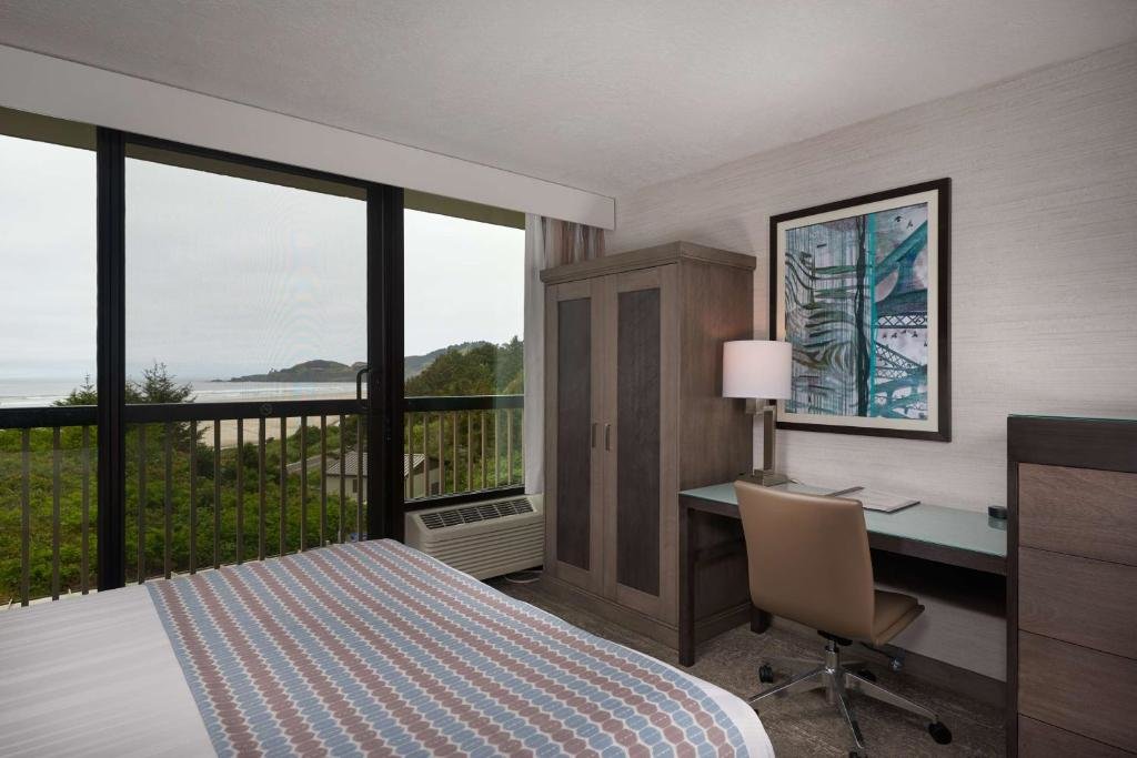 Standard Double room with ocean view Best Western Plus Agate Beach Inn