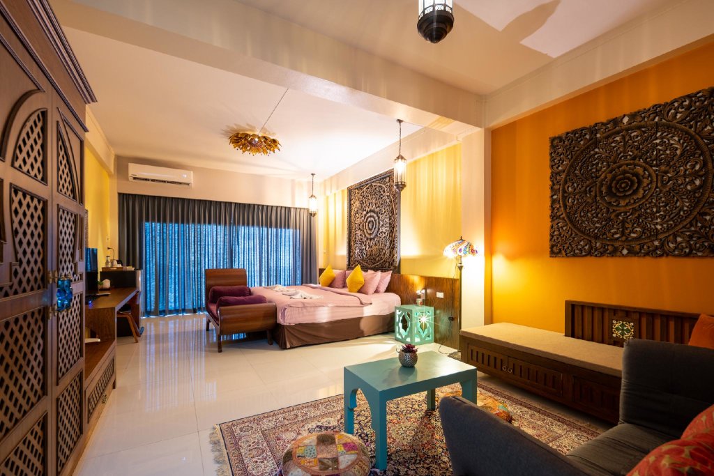 Standard Double room with balcony The Iconic Hotel Ranong