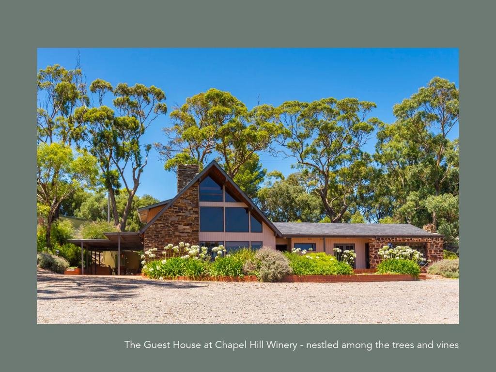 Апартаменты Chapel Hill Winery Guest House