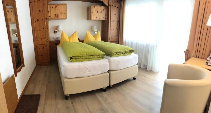Économie simple chambre avec balcon Hotel Adonis