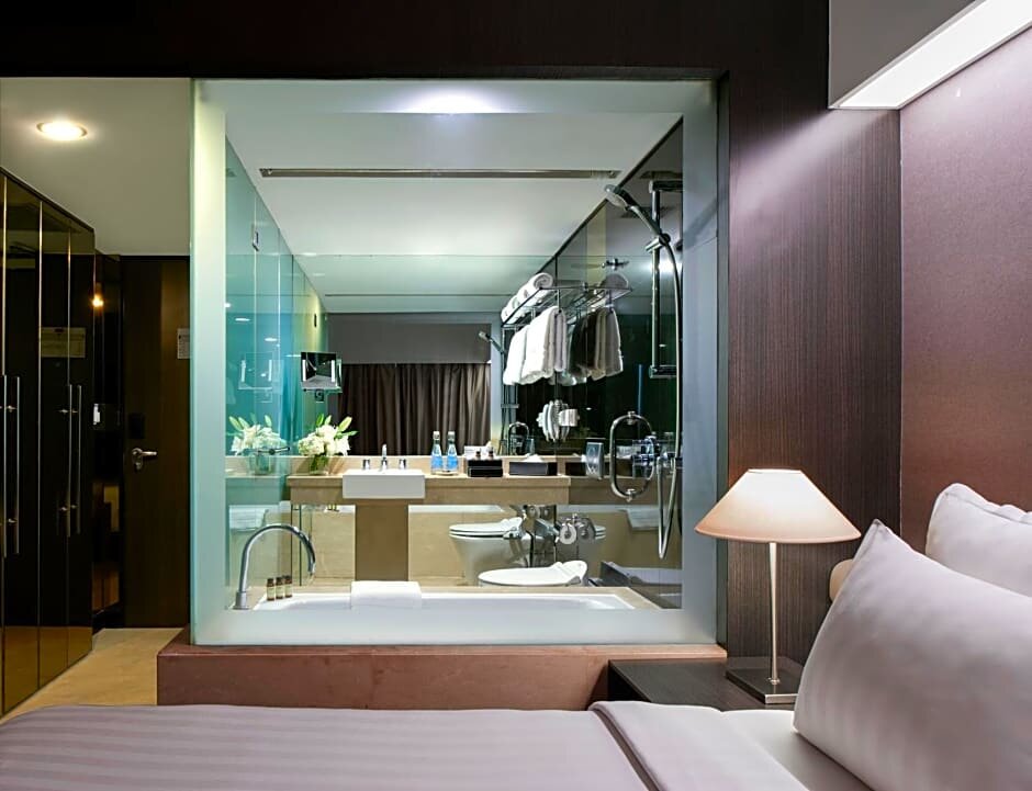 Superior room with city view Pullman Jakarta Indonesia