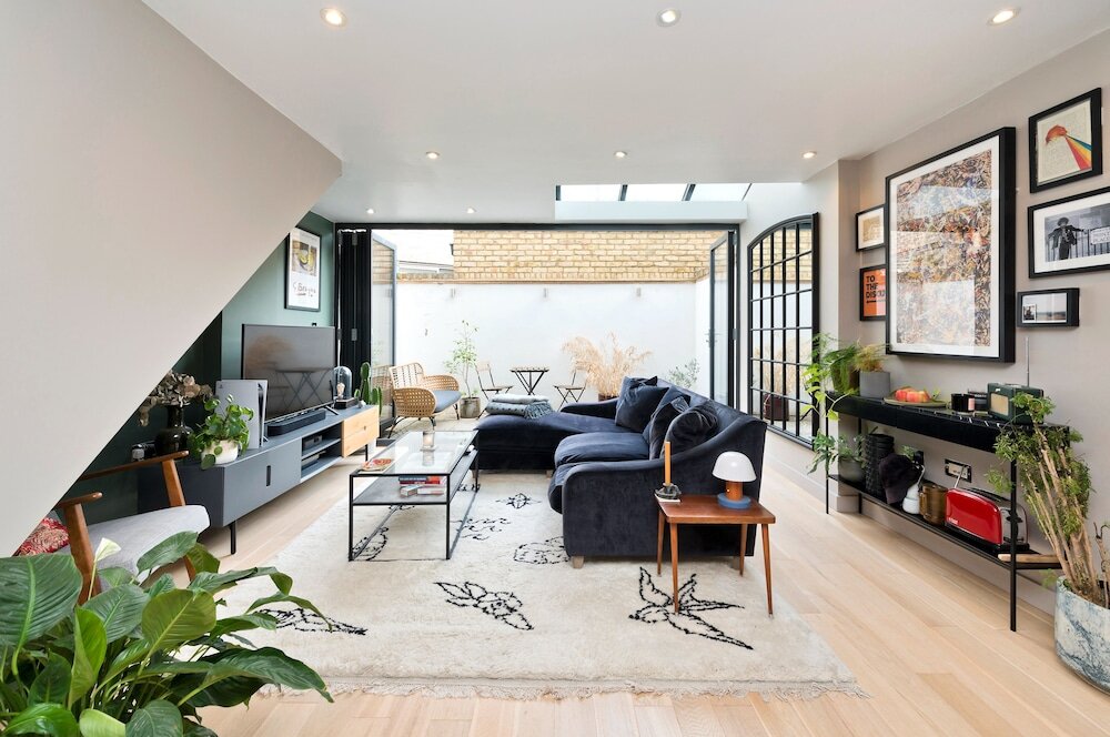 Appartement Contemporary Flat With Private Patio in Primrose Hill by UnderTheDoormat