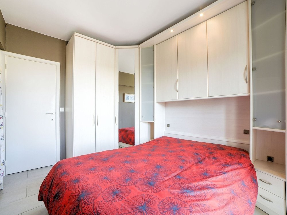 Appartamento Simplistic Apartment in Blankenberghe near Belgium Pier