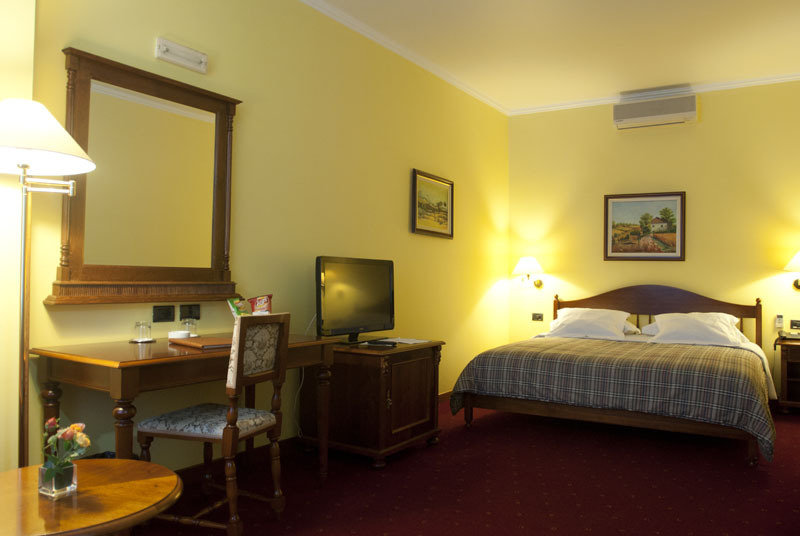 Standard Zimmer Grand Hotel & Spa Tirana
