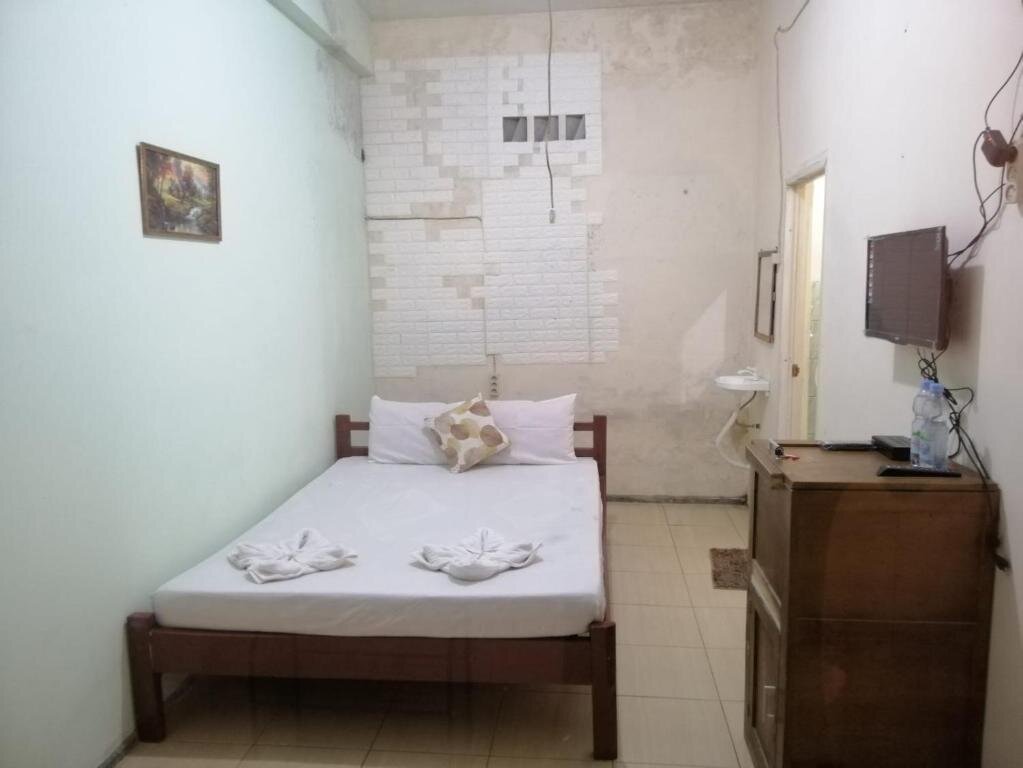 Économie chambre Pondok Cahaya Panorama Mitra RedDoorz
