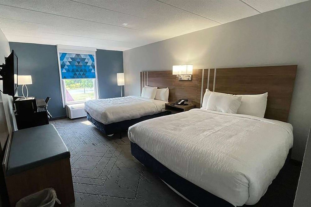 Quadruple suite 1 chambre Days Inn & Suites by Wyndham Springfield OH