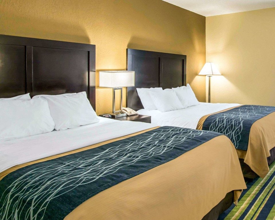 Четырёхместный номер Standard Comfort Inn & Suites - Lantana - West Palm Beach South