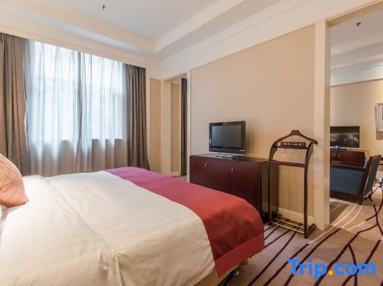 Suite Deluxe Donglin Holiday Hotel