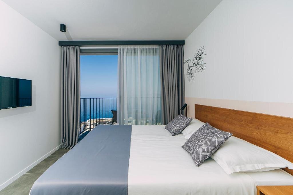 Comfort room with balcony and with sea view MORENIA All Inclusive Hotel
