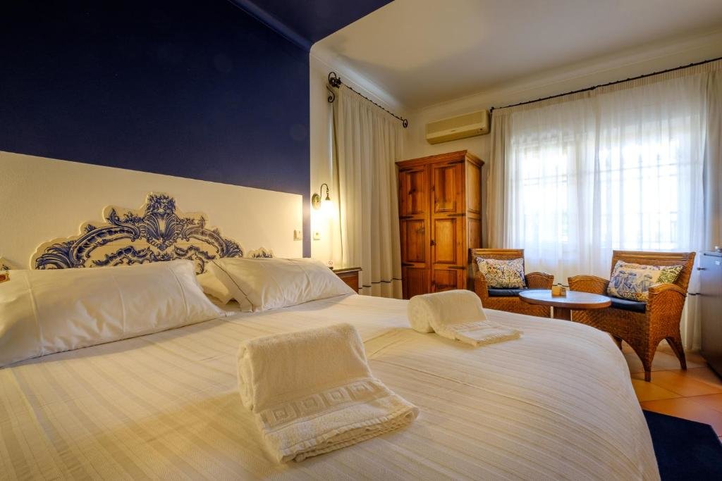 Standard Doppel Zimmer mit Gartenblick Charming Residence & Guest House Dom Manuel I Adults only