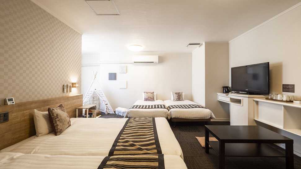 Quadruple Suite Hotel AreaOne Obihiro