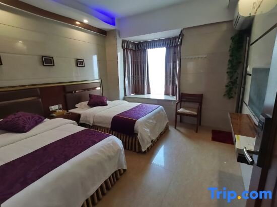 Люкс с 5 комнатами с видом на море Shanwei Huanlege Hotel
