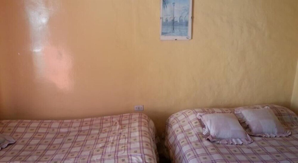 Standard Triple room Hostal Residencial Rivero