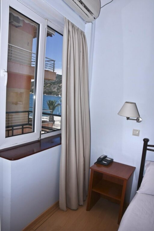 Habitación individual Económica con balcón Grand Hotel Loutraki