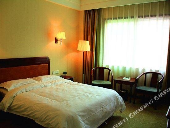 Номер Standard Zhiyuan Hotel