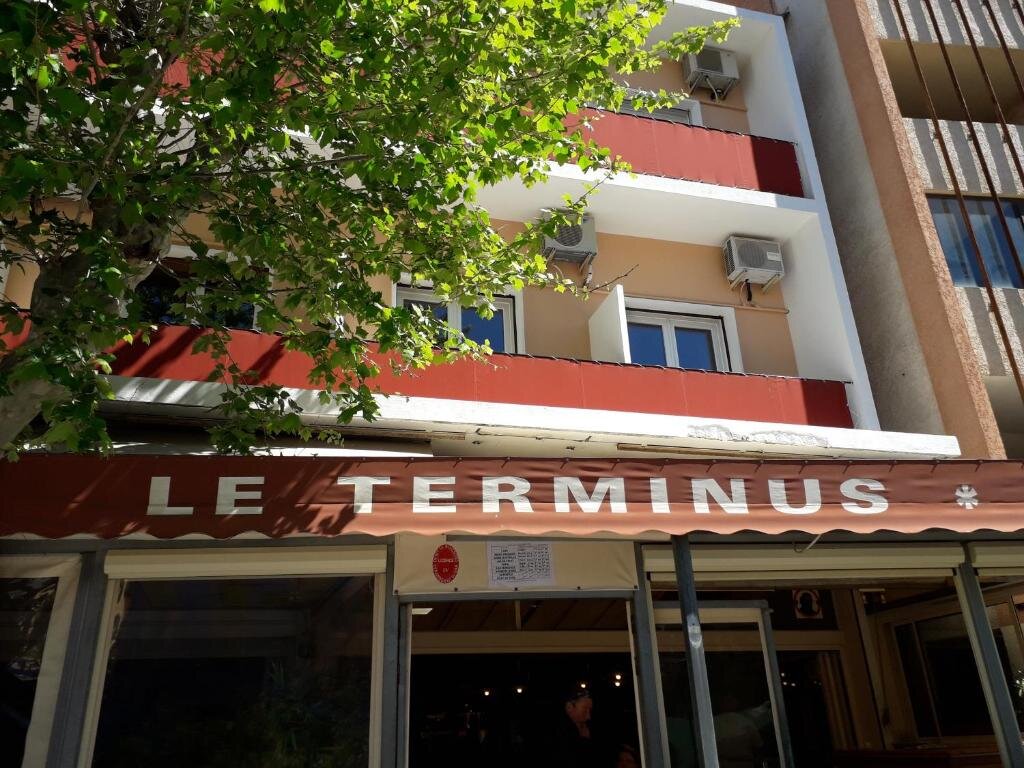Двухместный номер Standard с балконом Hotel Le Terminus