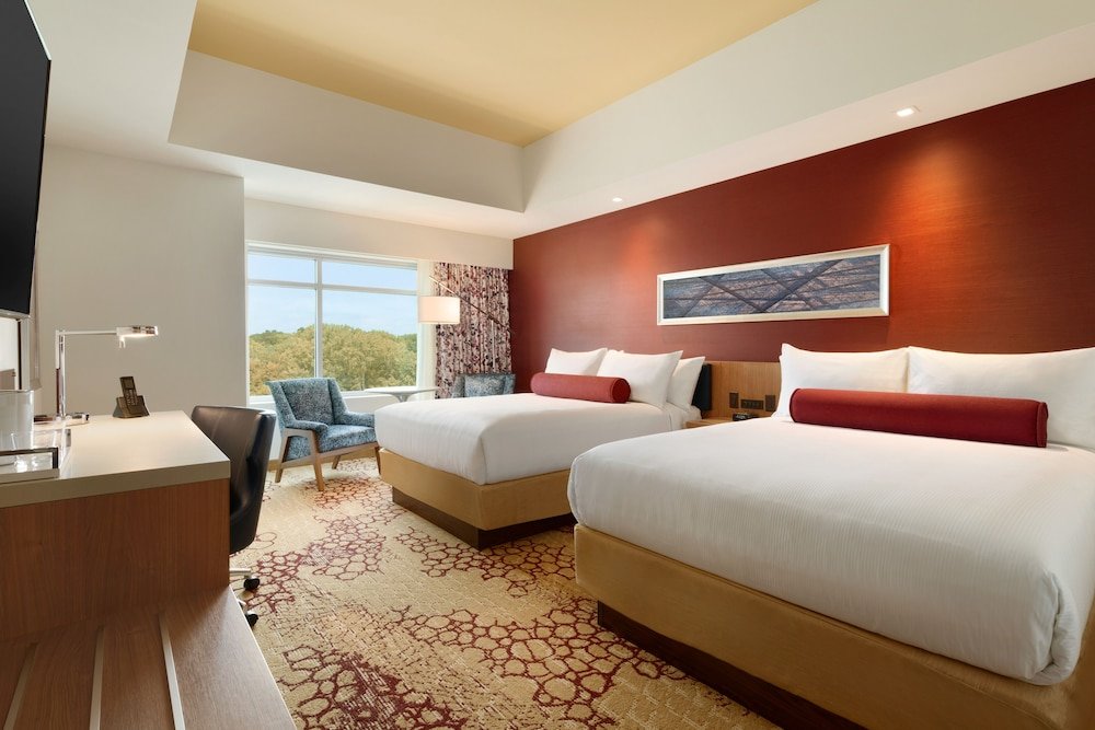 Standard room The Landing Hotel at Rivers Casino & Resort