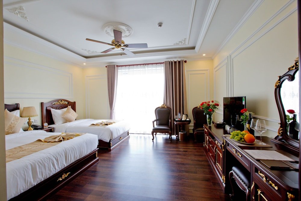 Номер Deluxe Thai Ha Luxury Hotel