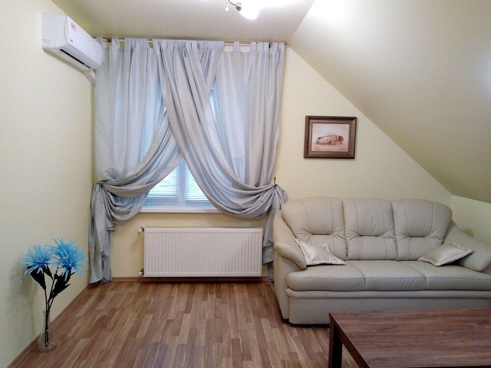 Семейные апартаменты с 2 комнатами Guest house Kiev forest
