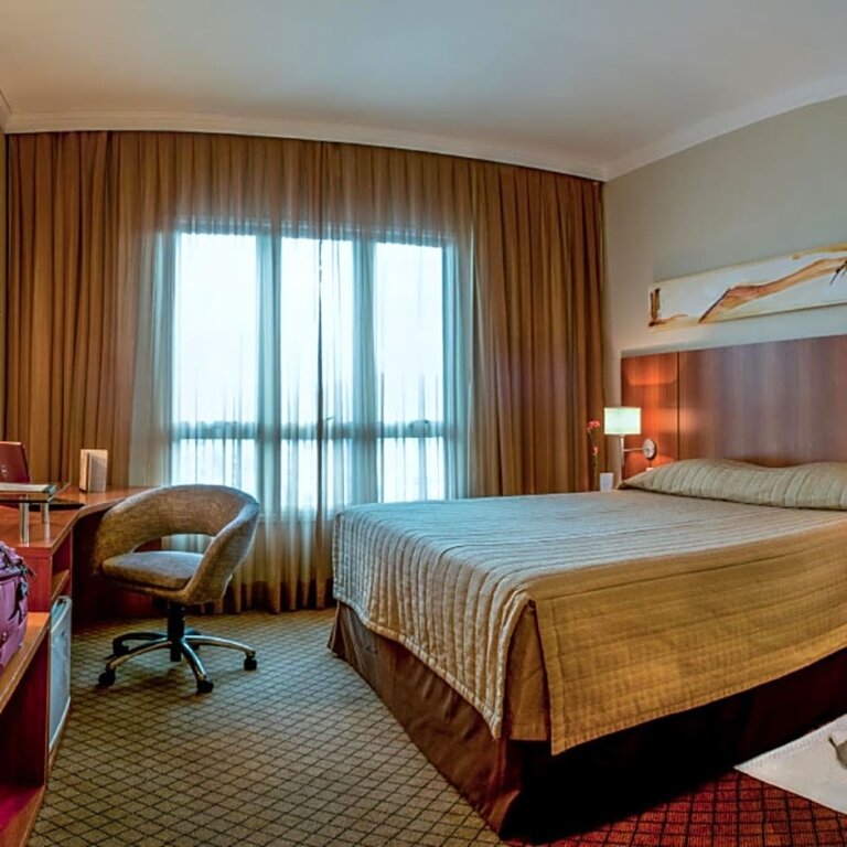 Люкс Deluxe Bourbon Joinville Convention Hotel