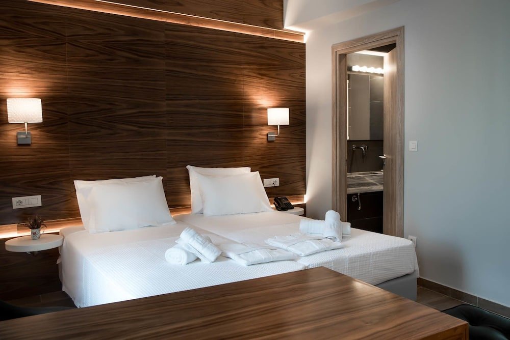 Junior Suite with balcony and with city view AD Athens Luxury Rooms & Suites