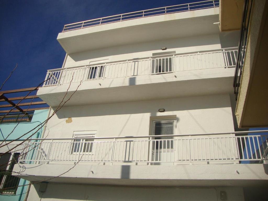 Appartamento 2 camere con balcone e con vista mare Georgias Apartments