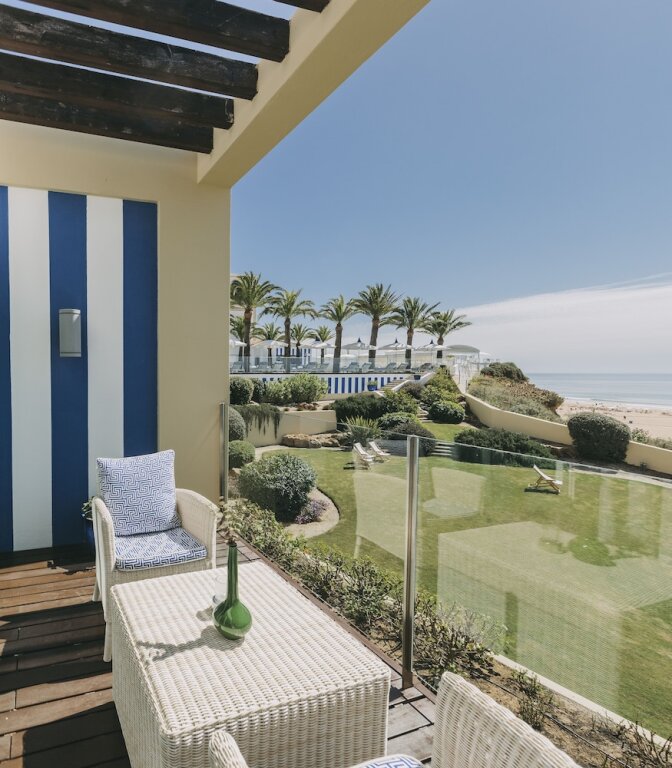 Номер Deluxe с балконом и с видом на море Bela Vista Hotel & Spa - Relais & Chateaux