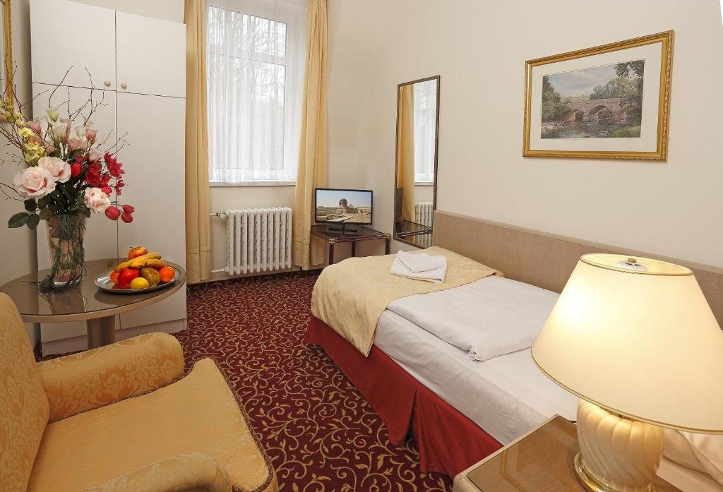Standard Einzel Zimmer mit Blick auf den Innenhof Romania