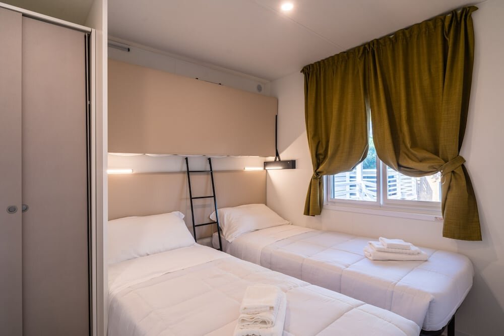 2 Bedrooms Comfort room La Risacca Family Camping Village