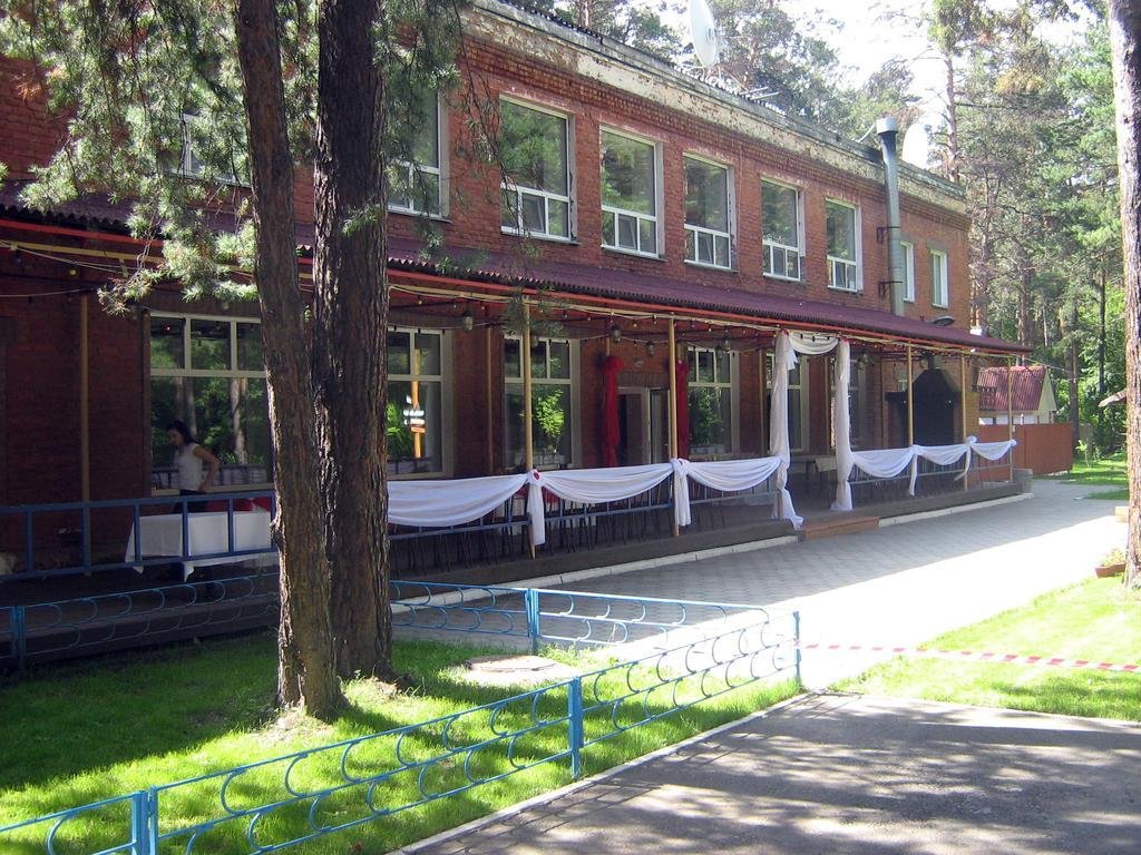 Парк отель лесные дали барнаул