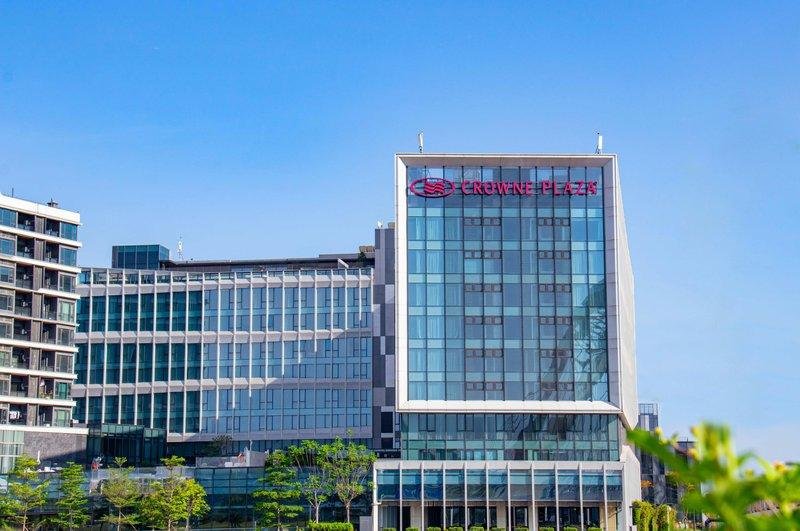 Deluxe double suite Crowne Plaza Shenzhen World Exhibition and Convention Center, an IHG Hotel