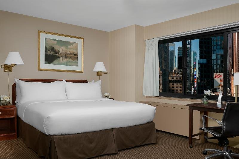 Номер Standard The Manhattan at Times Square Hotel