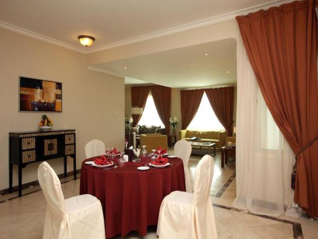 Standard Zimmer 3 Zimmer Penthouse Golden Tulip Al Khobar