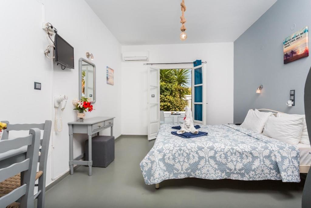 Standard Doppel Zimmer mit Gartenblick Zoumis Residence