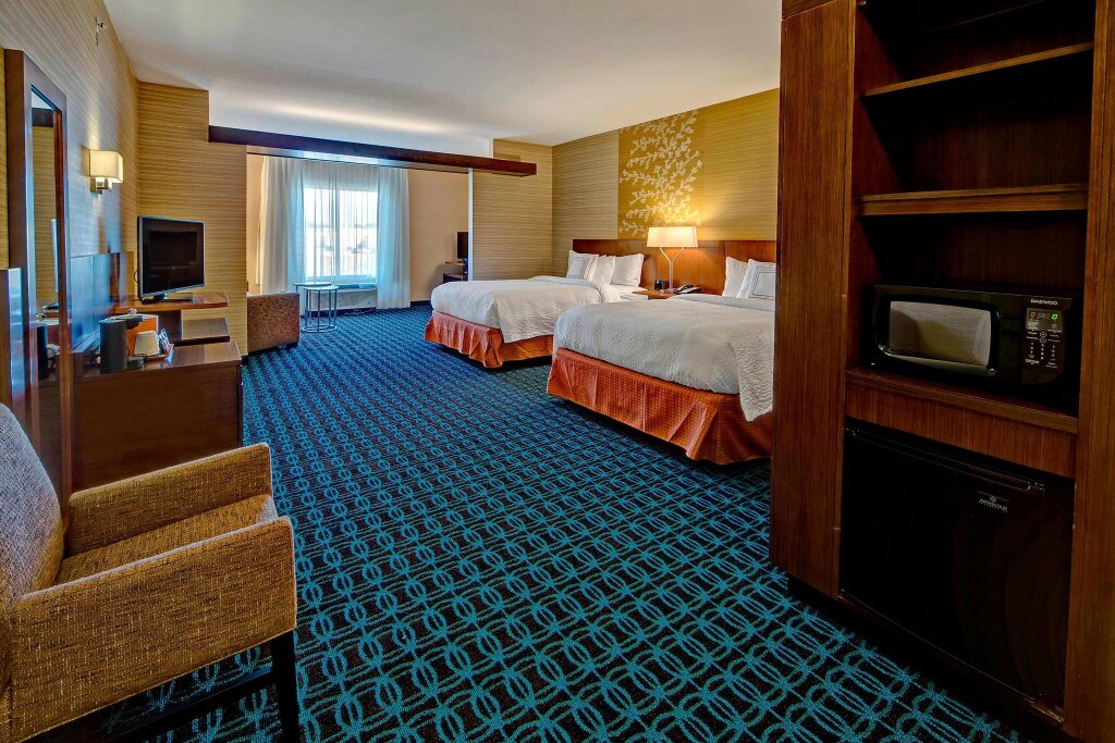 Двухместный люкс Fairfield Inn & Suites by Marriott Jackson