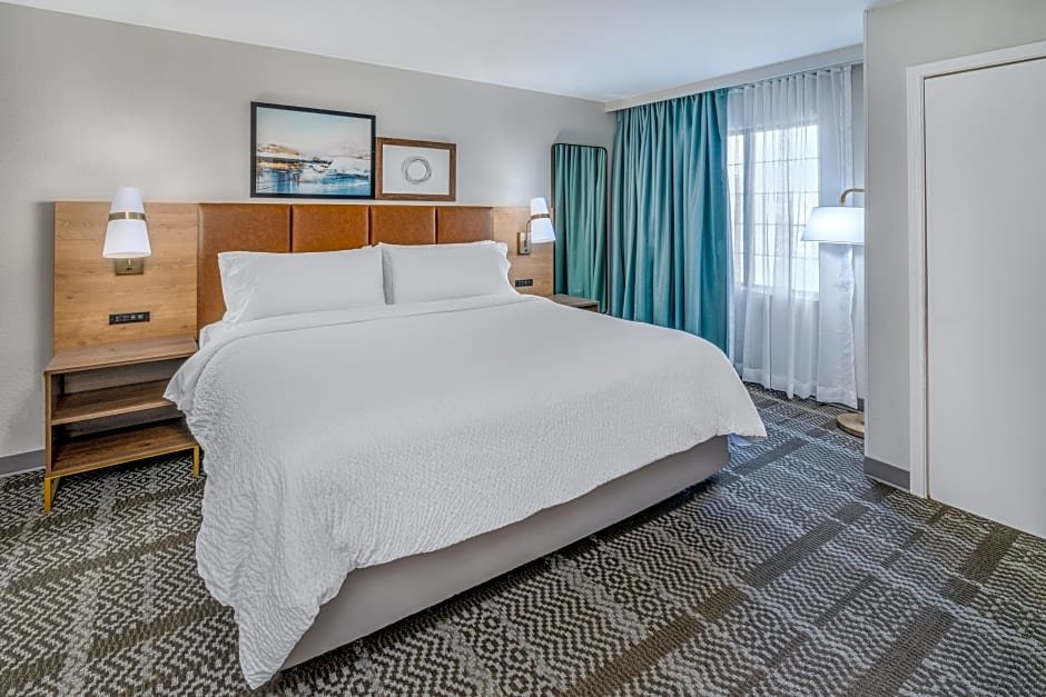 Двухместный номер Standard Staybridge Suites Denver - Cherry Creek, an IHG Hotel
