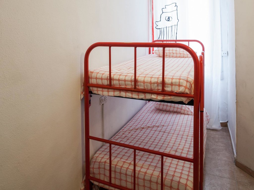 Кровать в общем номере Barbieri Sol Hostel