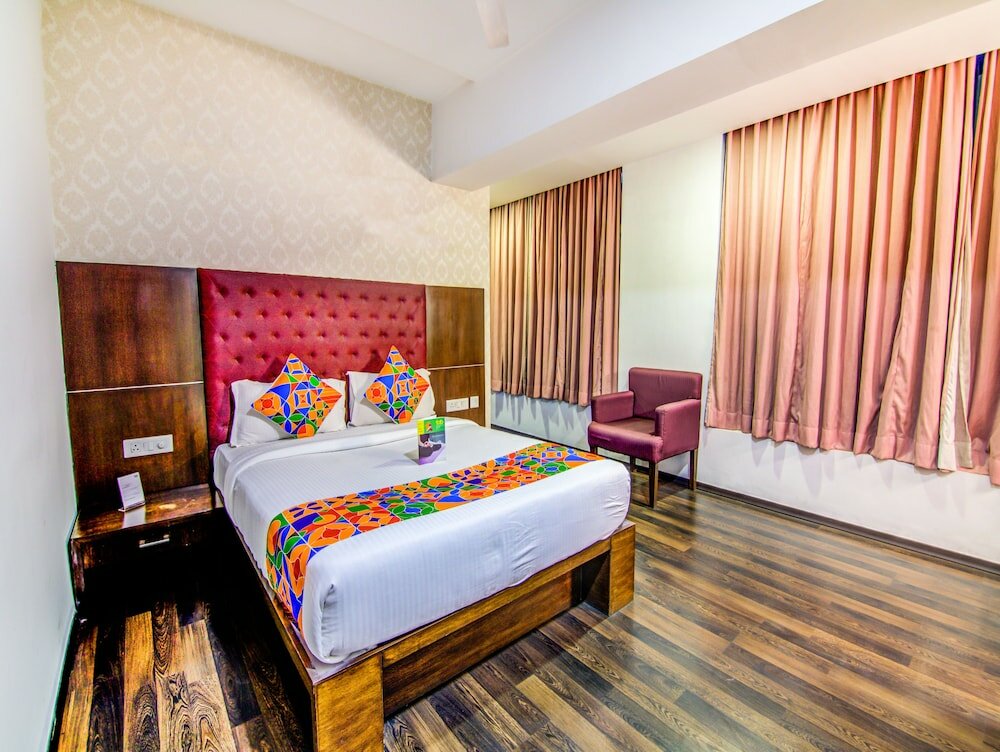Premium room FabHotel Comfy Business Koramangala