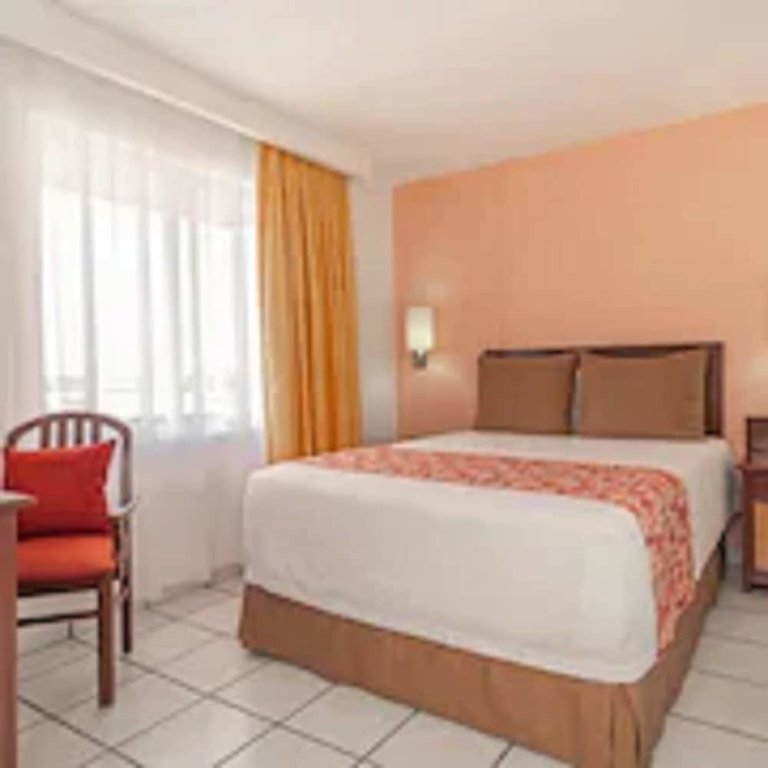 Одноместный номер Standard Holiday Inn Veracruz-Centro Historico, an IHG Hotel
