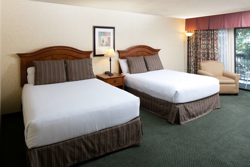 Двухместный номер Premium Red Lion Hotel Redding
